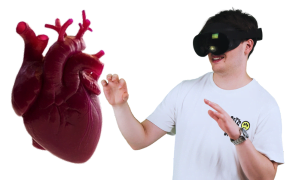 Ragazzo che si prepara per il TOLC-MEd con Immersimed Ragazzo con visore che studia per il TOLC-Med.