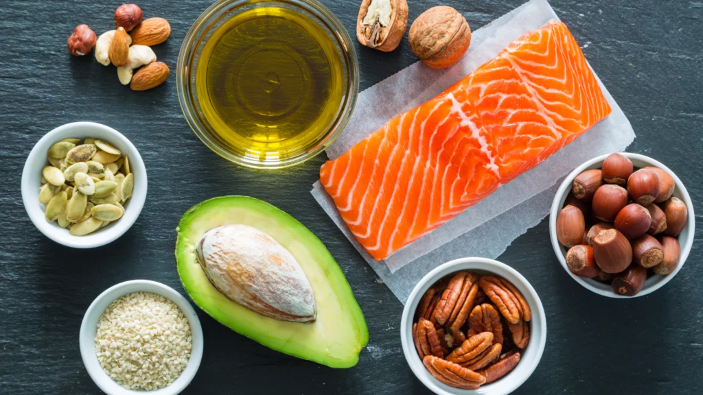 Lipidi alimenti: Salmone gasso, lipidi nella frutta secca